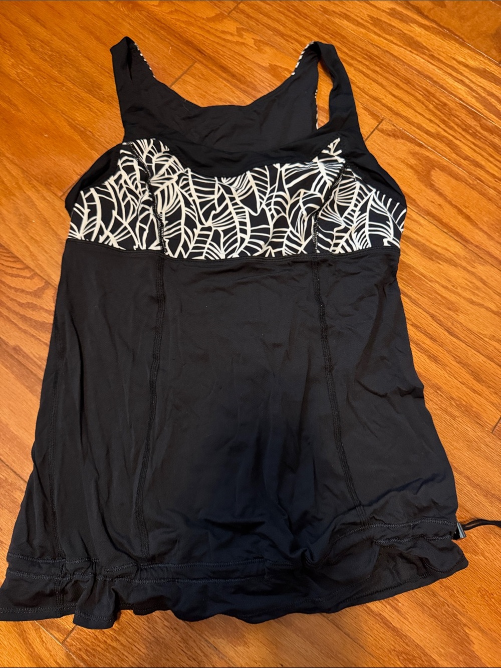 lululemon athletica Black Tank with White Leaf-Print Band